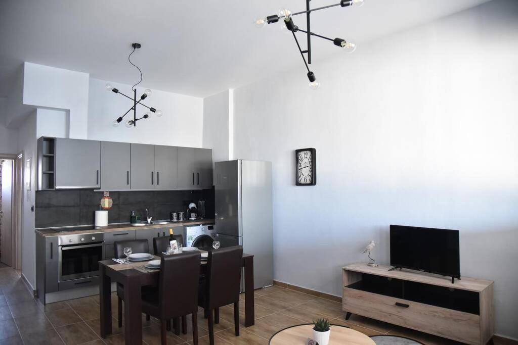 Family Apartments 4 Лехаио Экстерьер фото
